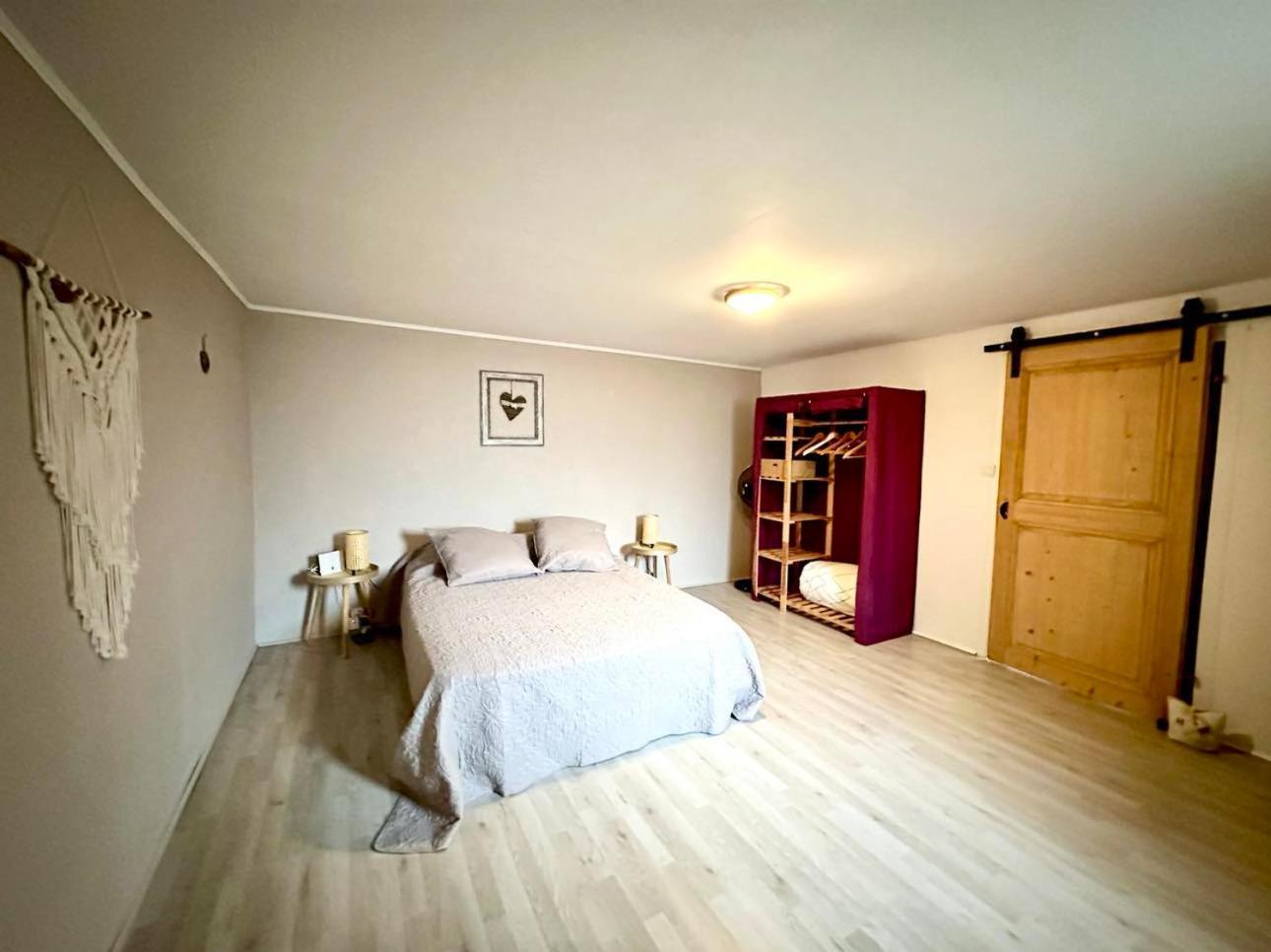 Gite Au Giessen - 1Er Etage Biesheim Extérieur photo